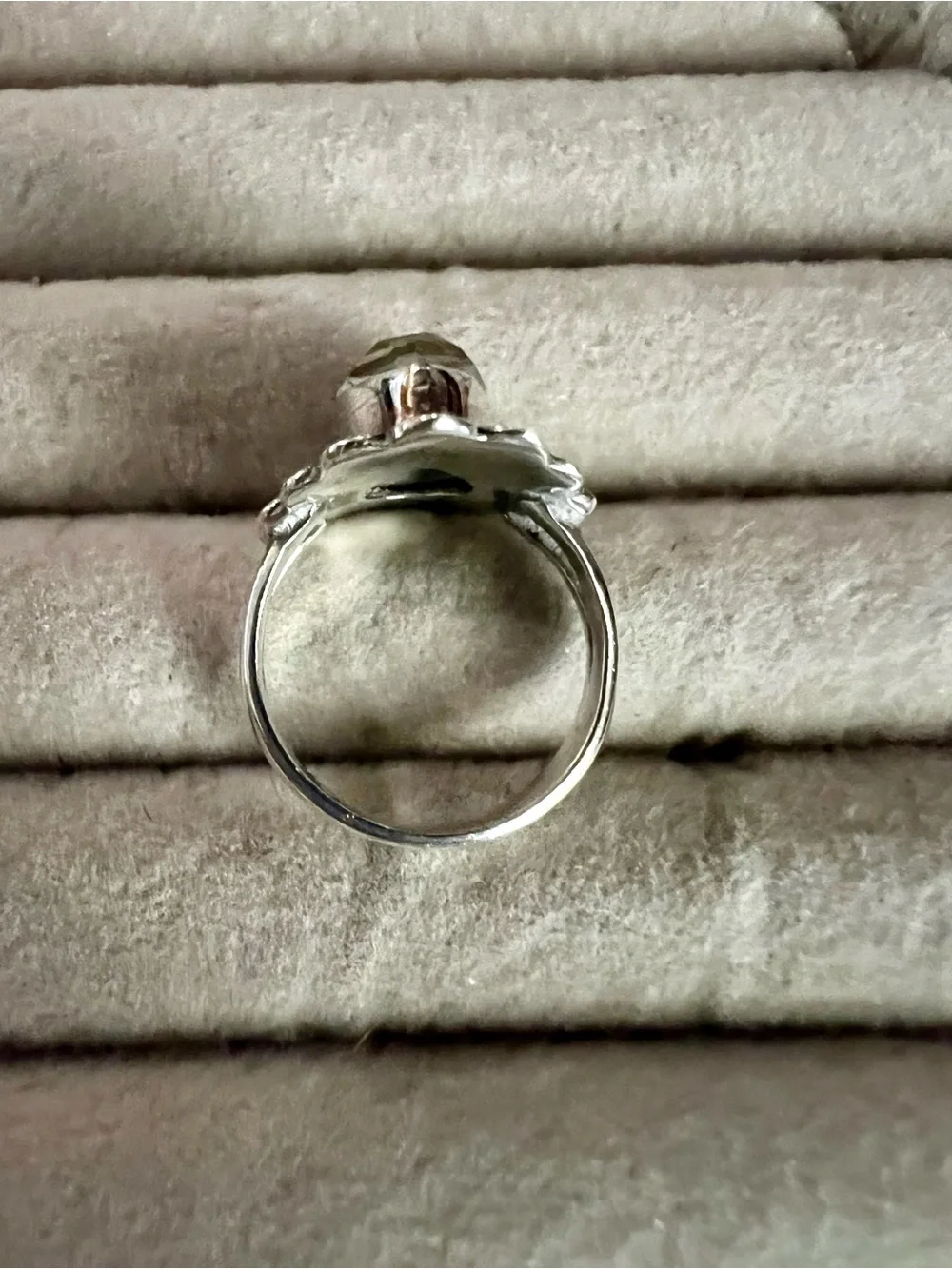Sterling Silver Teardrop Abalone Ring – Elegant Gray-Green Stone